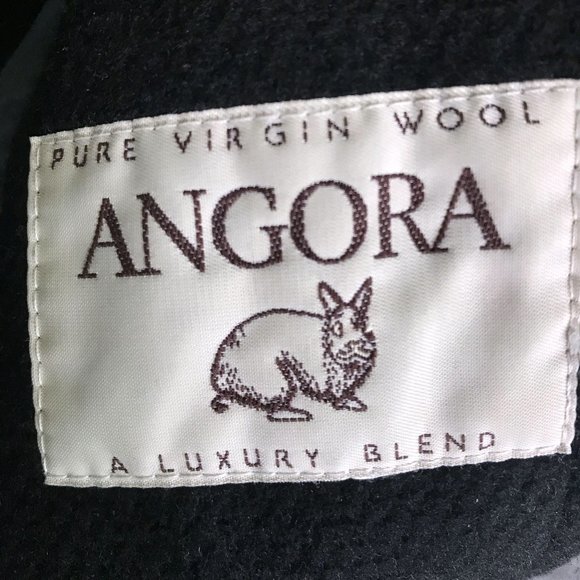 Black Angora winter coat, size 2, Made in Canada - Picture 3 of 6